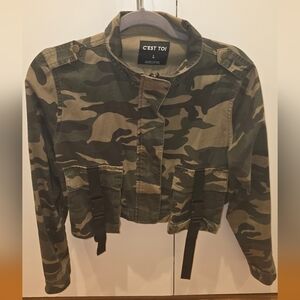 C'est Toi Camouflage Crop Jacket Size Large